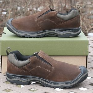 keen rialto slip on